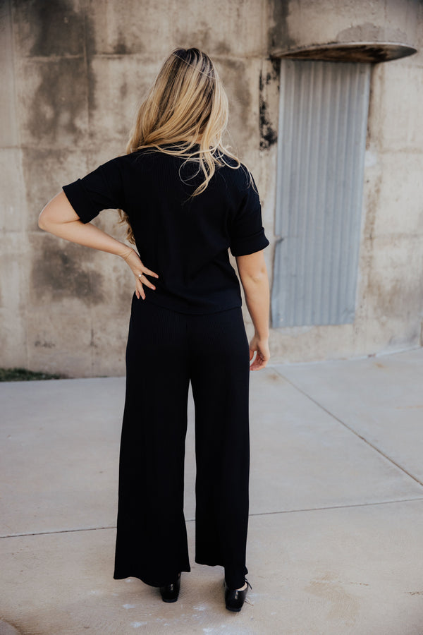 Ribbed Knit Slouchy Pant (Black)