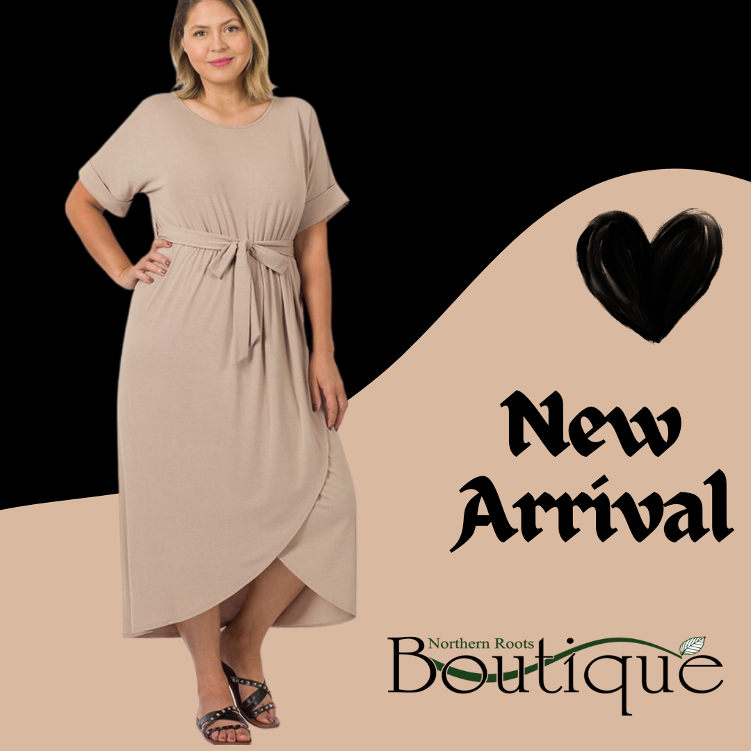 Plus Size Belted Short Sleeve Tulip Dress