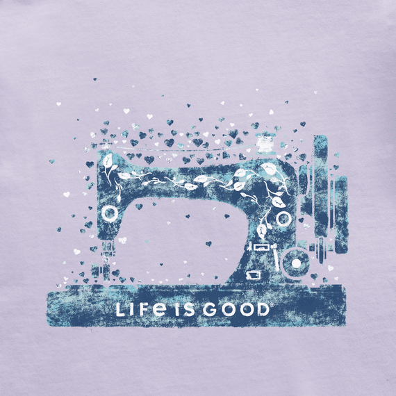 Life is Good Women's Sew Much Love Crusher Vee (Lilac Purple)