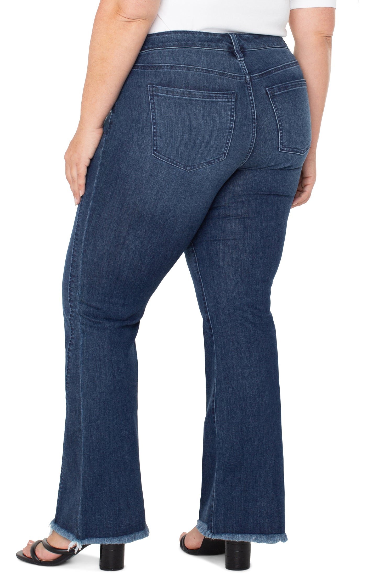 Liverpool Hannah w/ Welt Pockets Front Seam Detail Plus Size (32" Inseam) (Mount Dora)