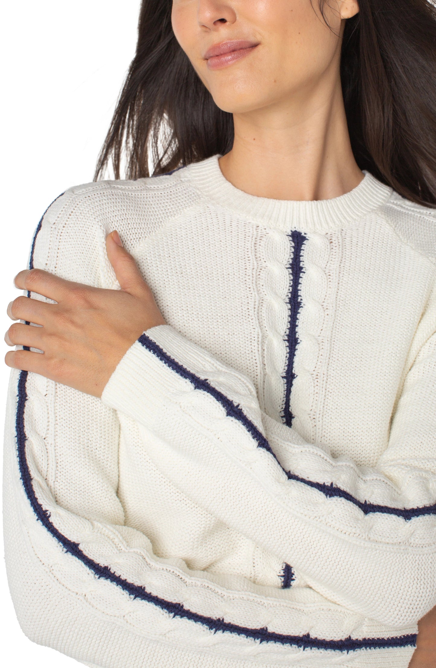 Liverpool Long Sleeve Crew Neck Raglan Sweater (Whisper White/Navy)