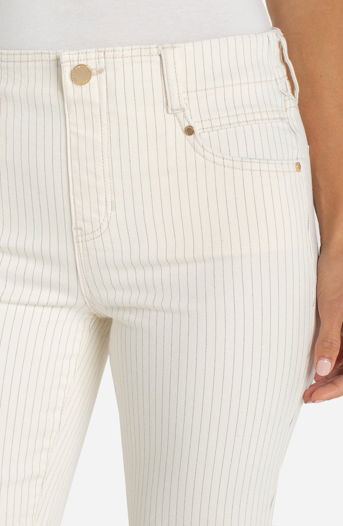 Liverpool Gia Glider Crop W/ Wide Hem (27" Inseam)