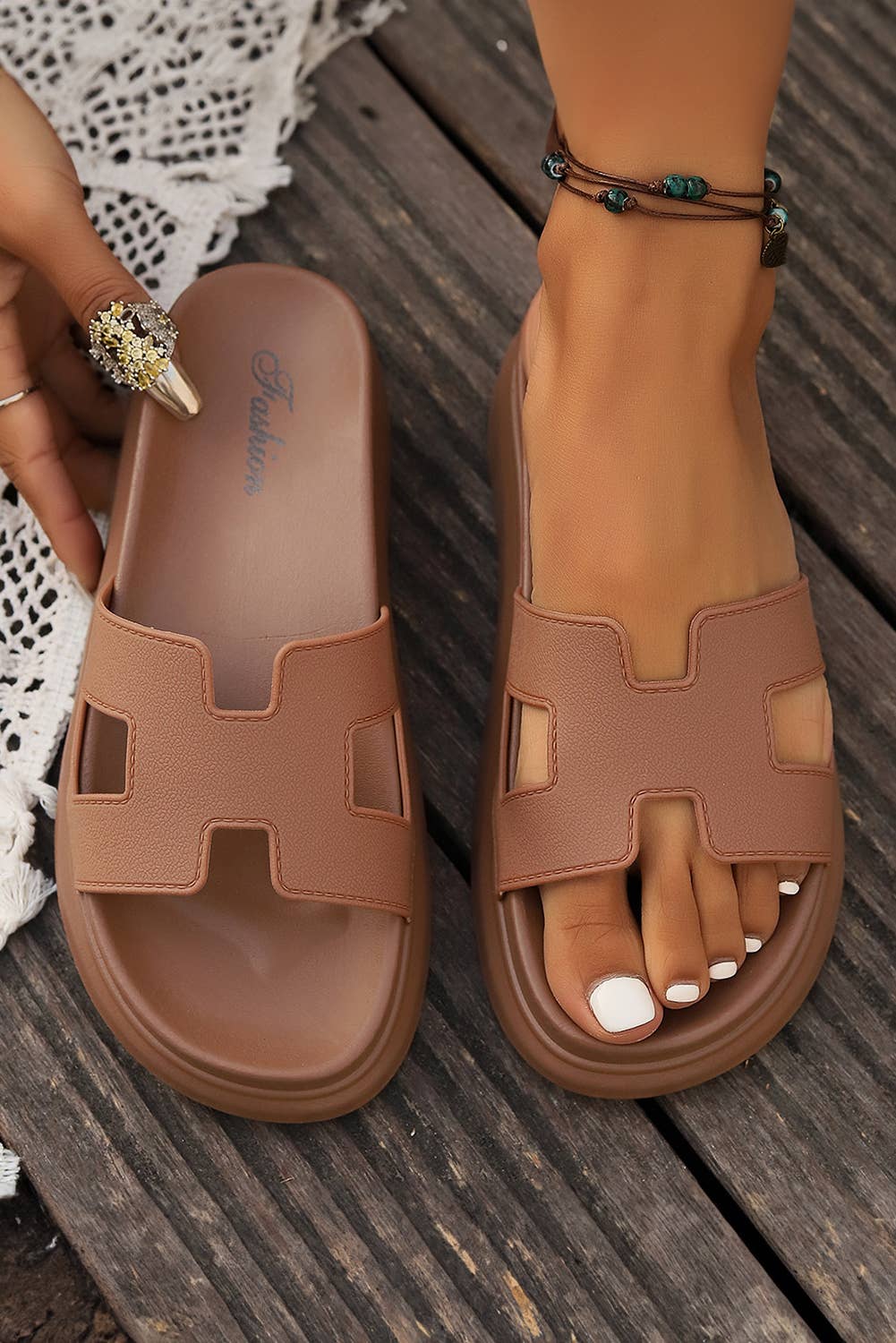 Cutout Design Open Toe Platform Sandals