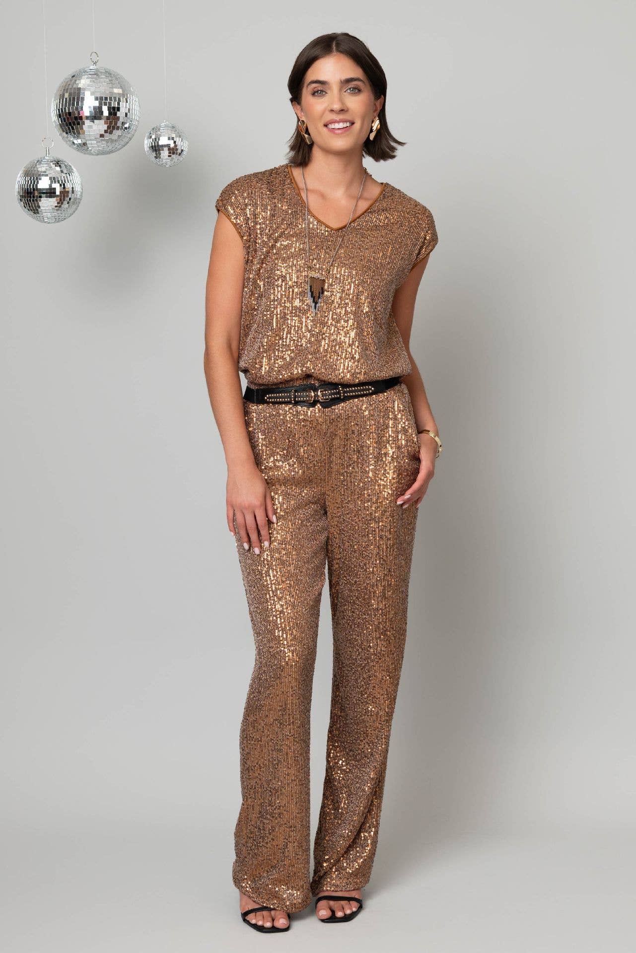 V-Neck Shimmer Top (Pewter & Red)