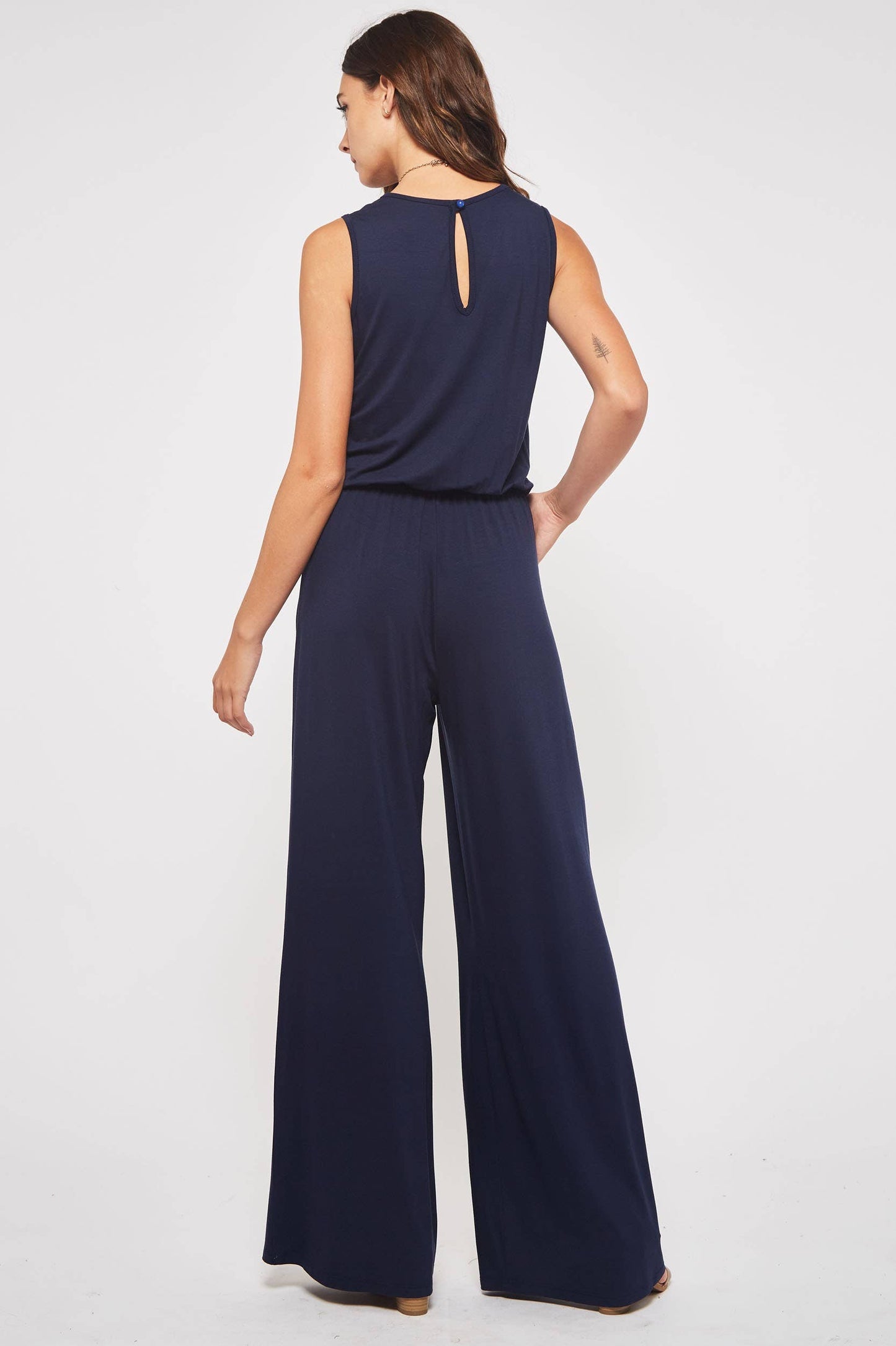 Solid Sleeveless Jumpsuit