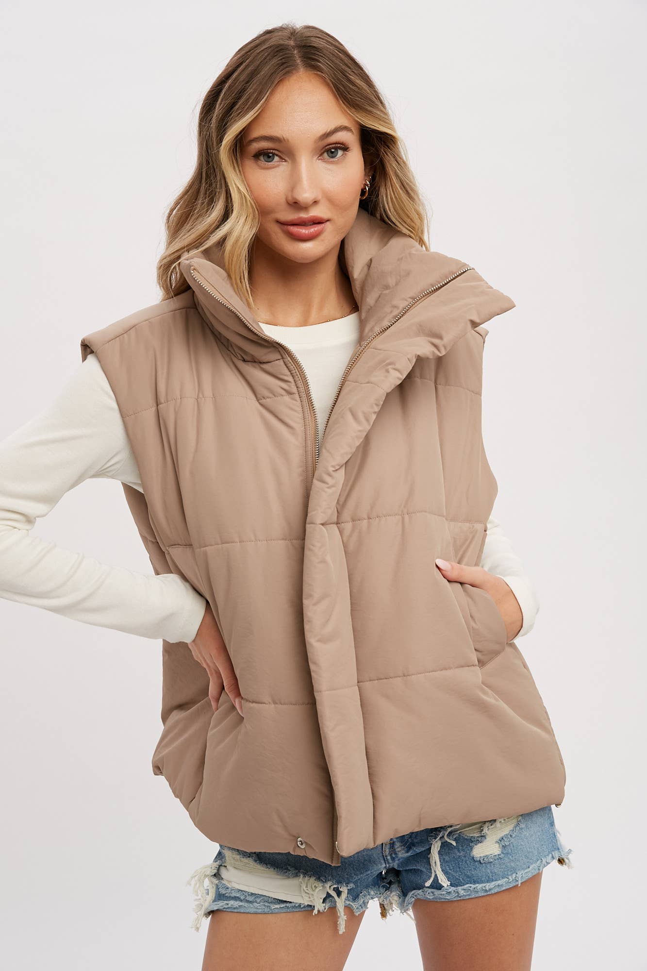 Oversized Puffer Vest (Mocha)
