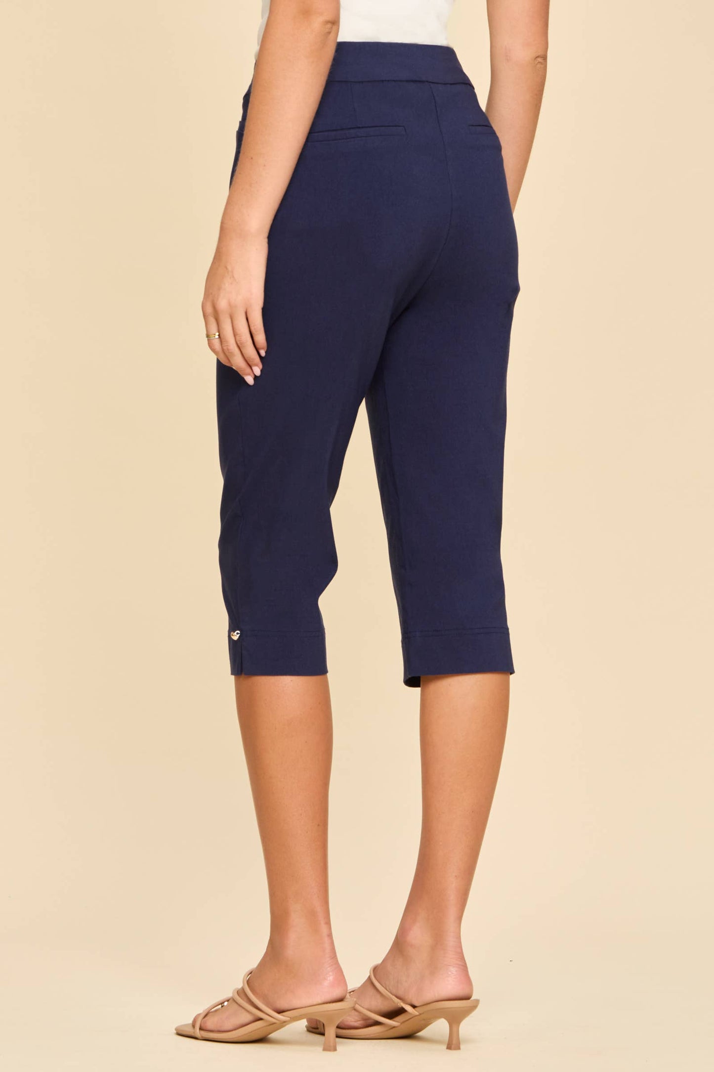Pull On Capri Pants
