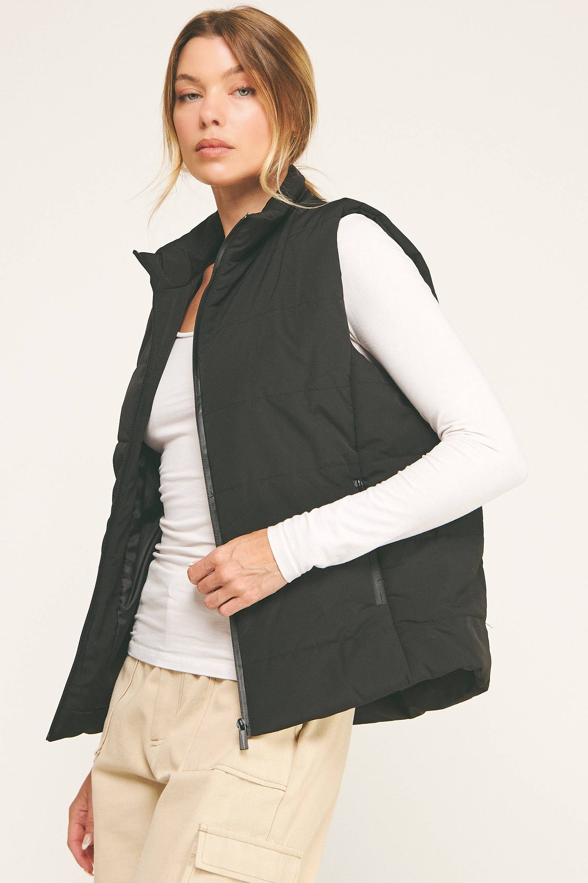 Contrast Zip Cropped Puffer Vest (variety of colors)