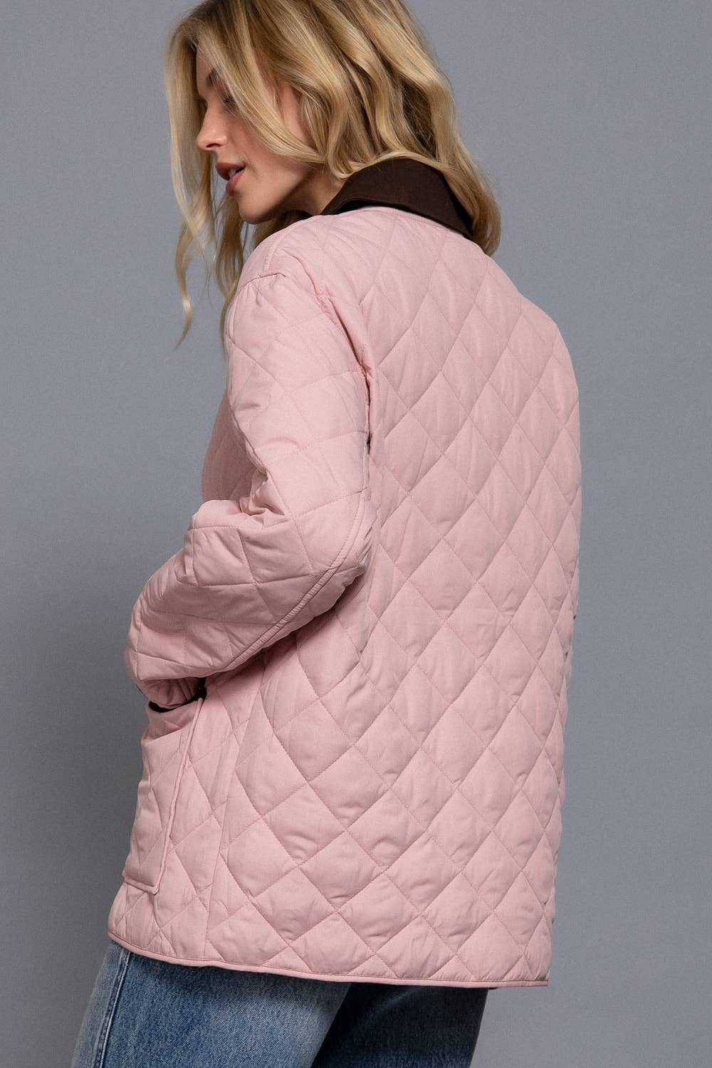 Long Sleeve Contrast Lapel Collar Quilted Puffer Work Jacket (pink)