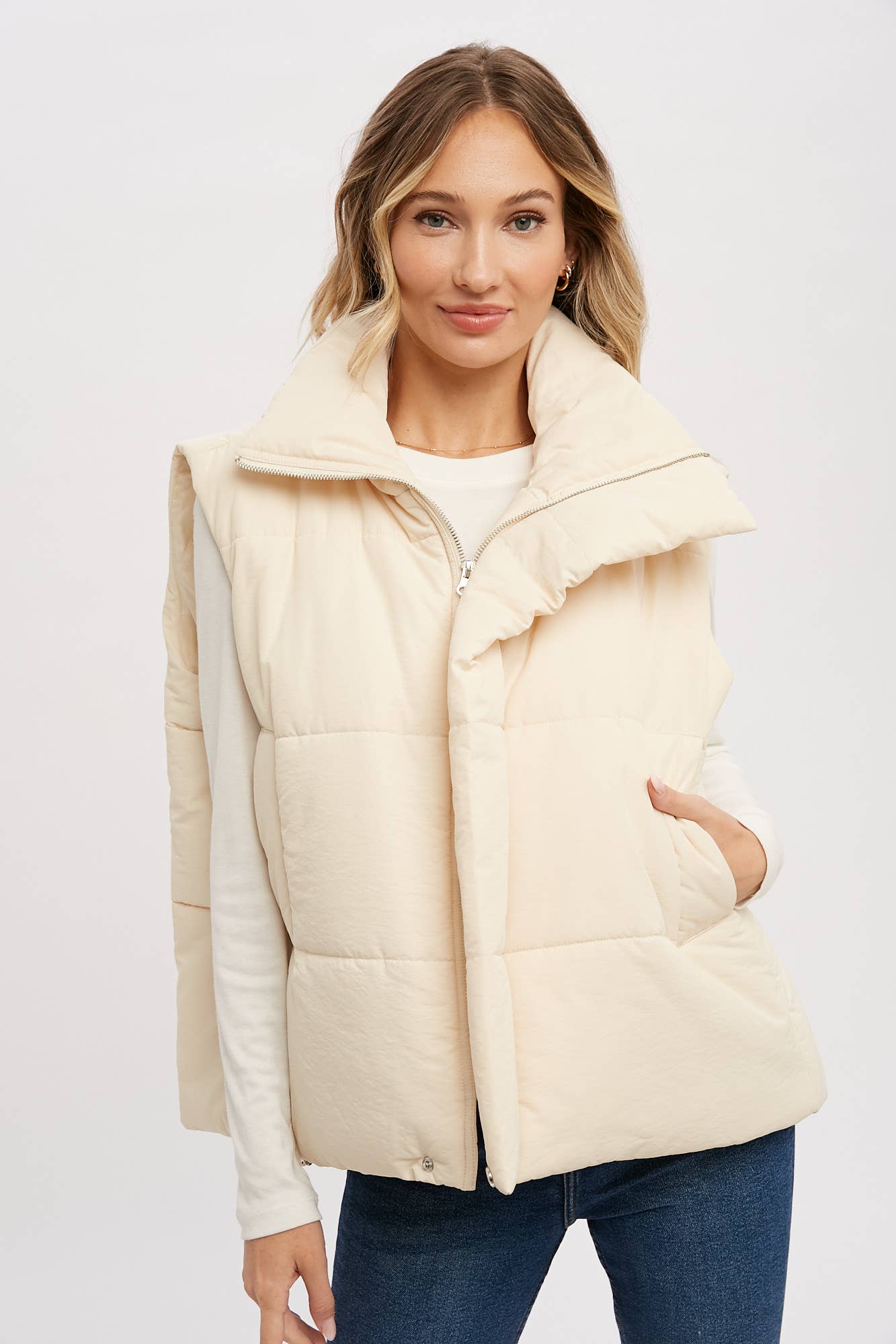 Oversized Puffer Vest (Mocha)