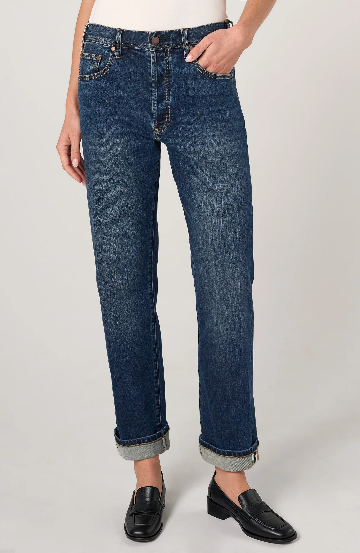 Sloane Slouchy Girlfriend Cuffed (27" Inseam Cuffed) (Comet Blue)