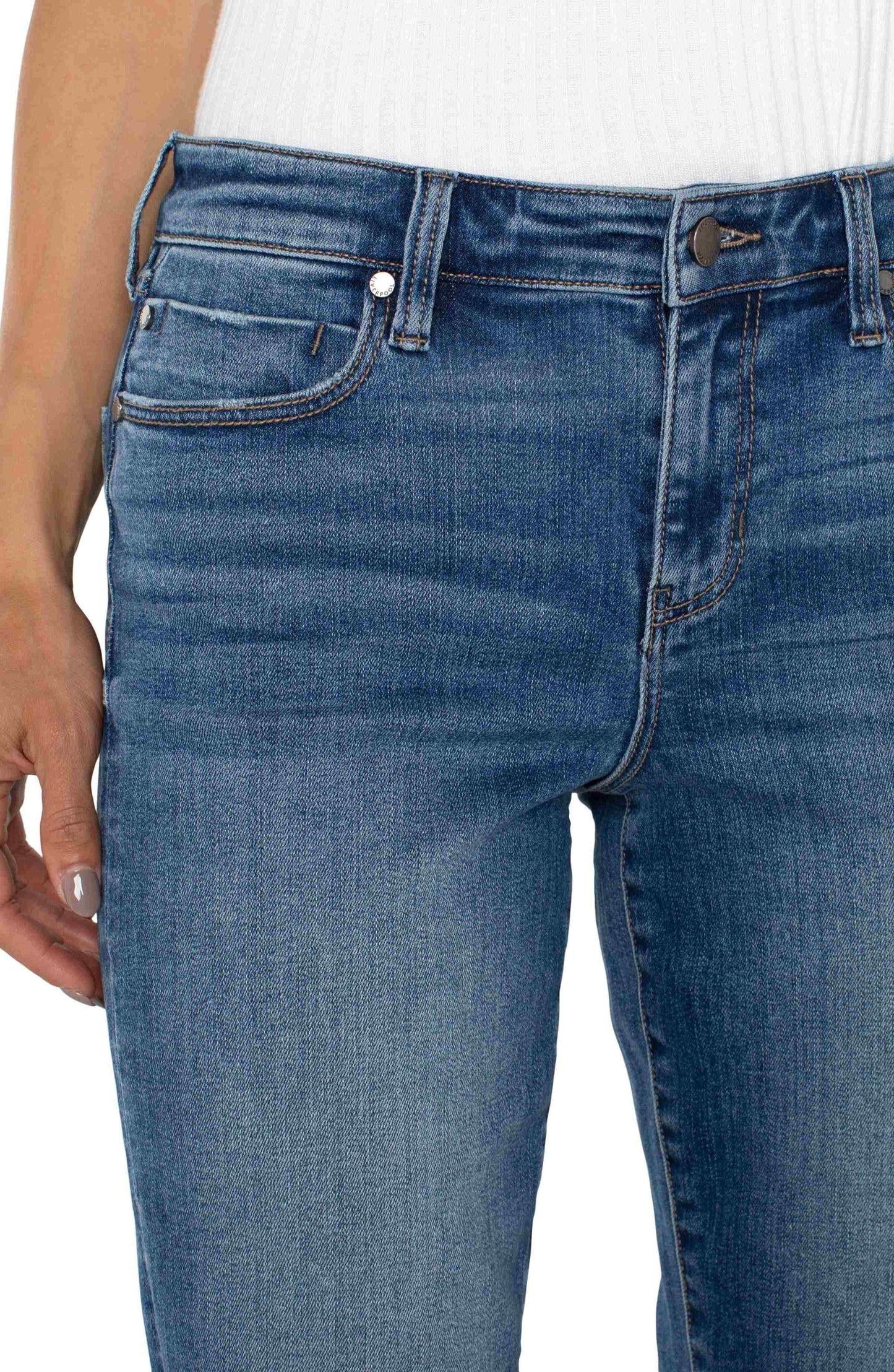 Liverpool Kennedy Crop Straight (27" inseam) (Mcallaster)