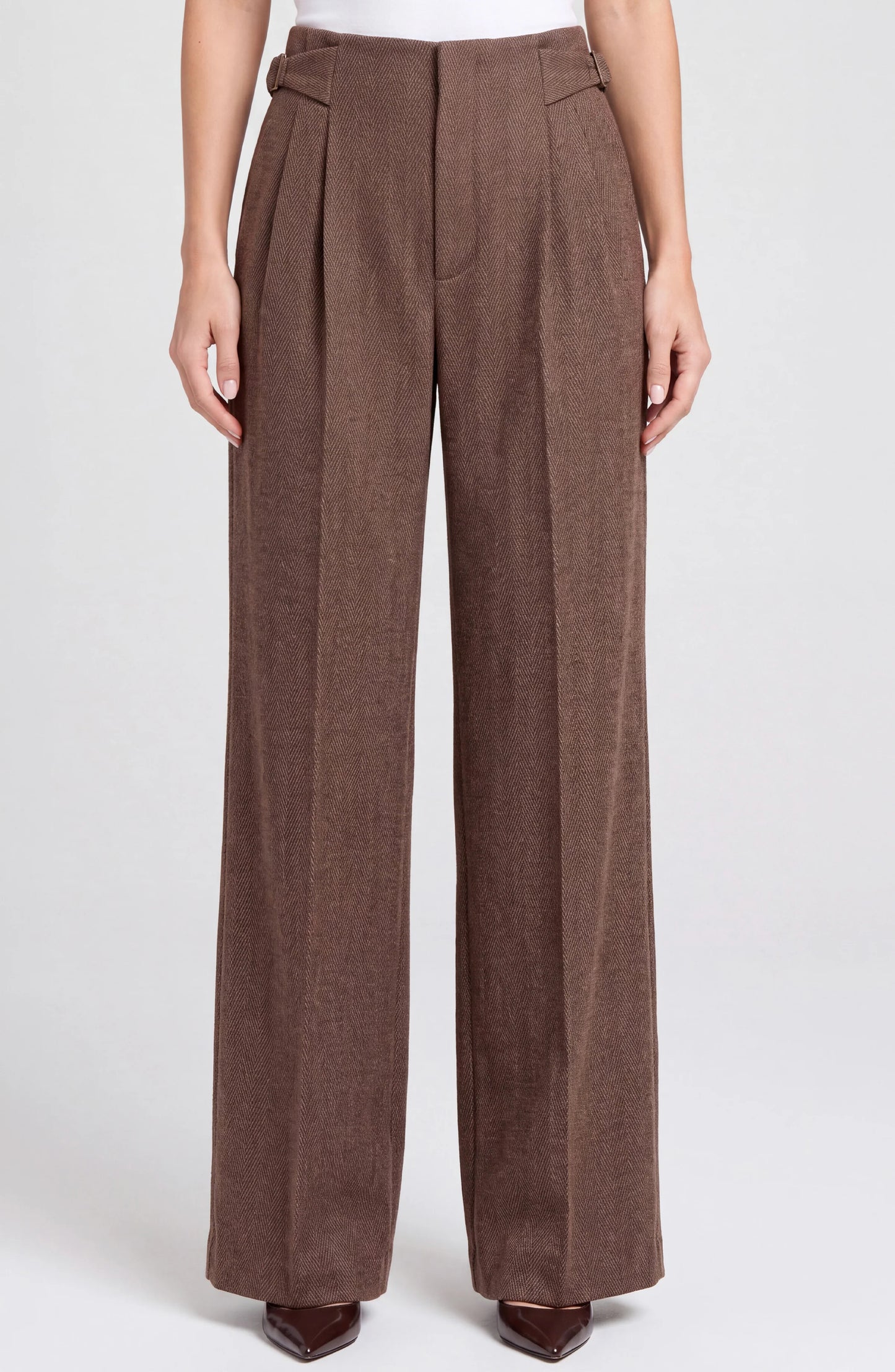 Liverpool High-rise Pleated Wide Leg Trouser W/ Side Tab