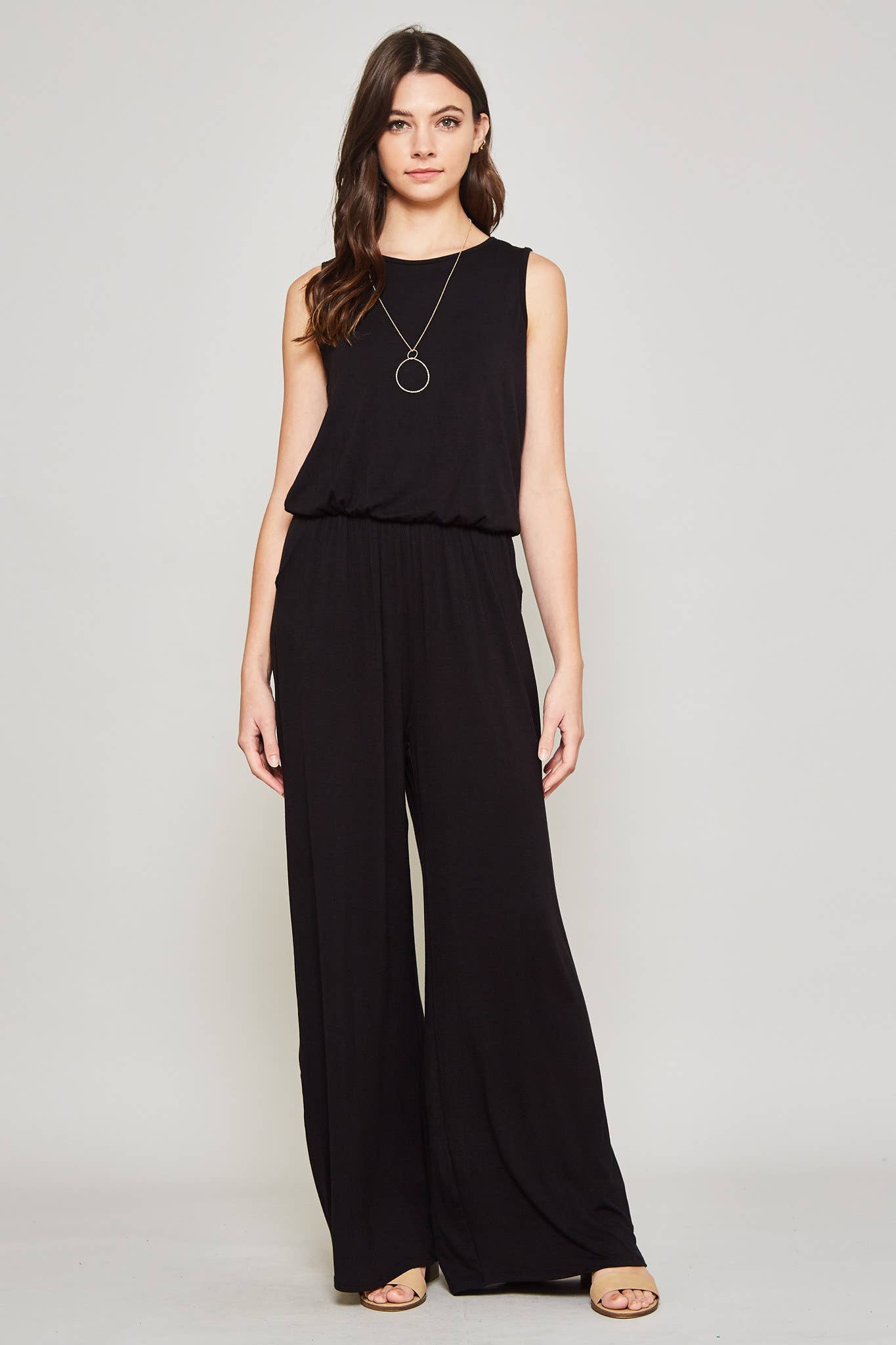 Solid Sleeveless Jumpsuit