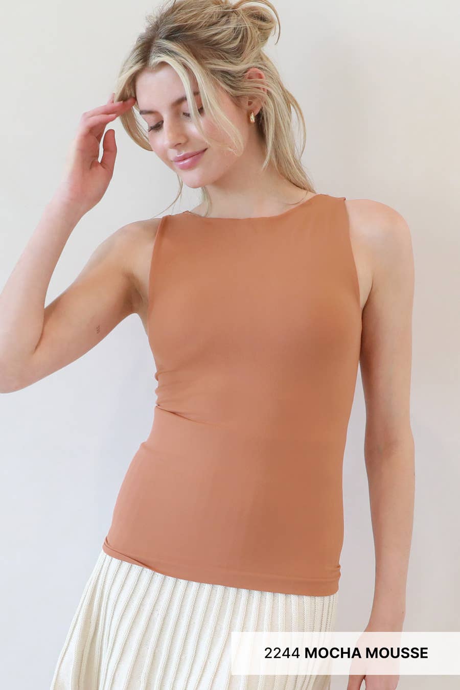 Nikibiki Clean Line Boat Neck Tank Top