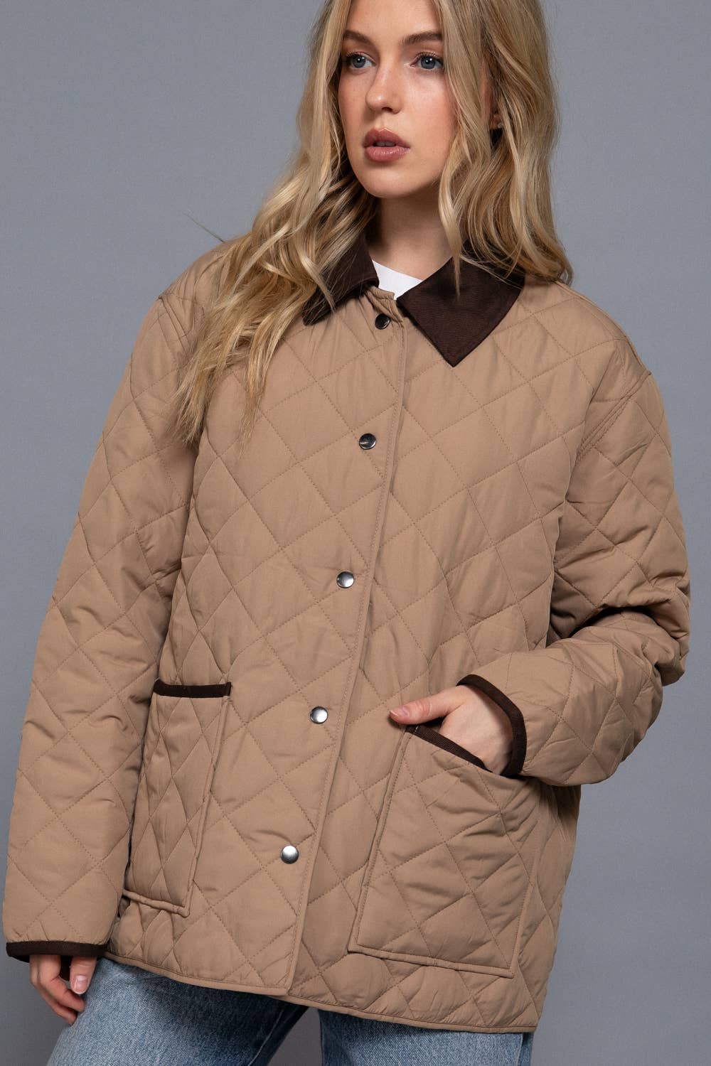 Long Sleeve Contrast Lapel Collar Quilted Puffer Work Jacket (pink)