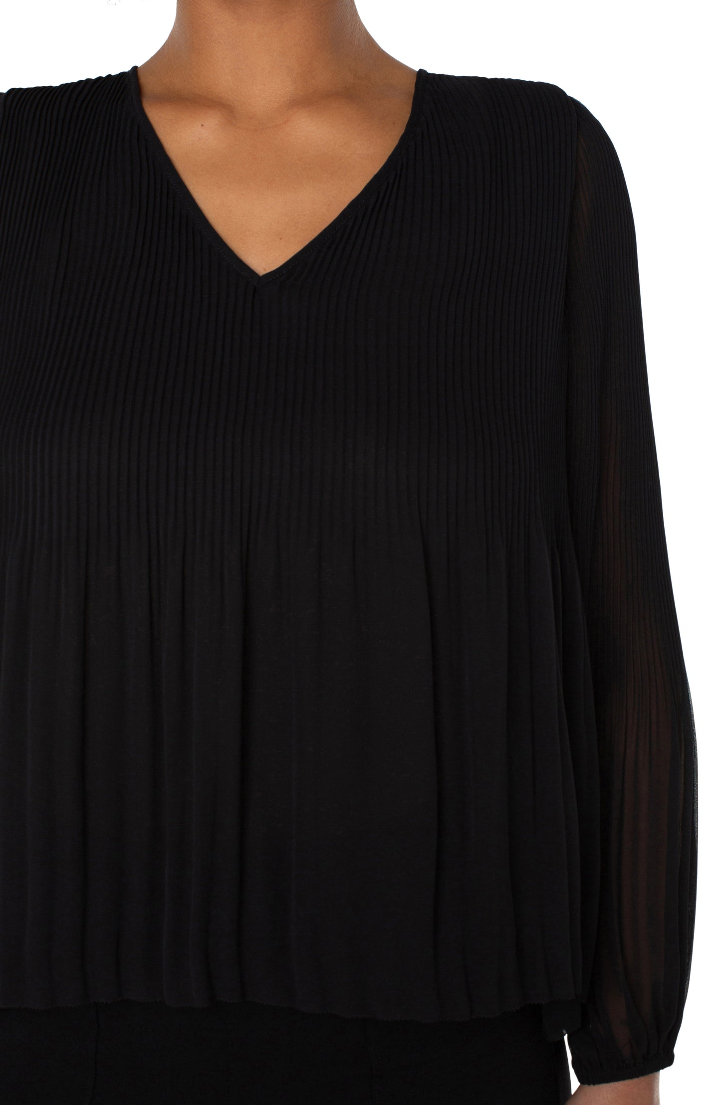 Liverpool V-Neck Long Sleeve Pleated Top (black)