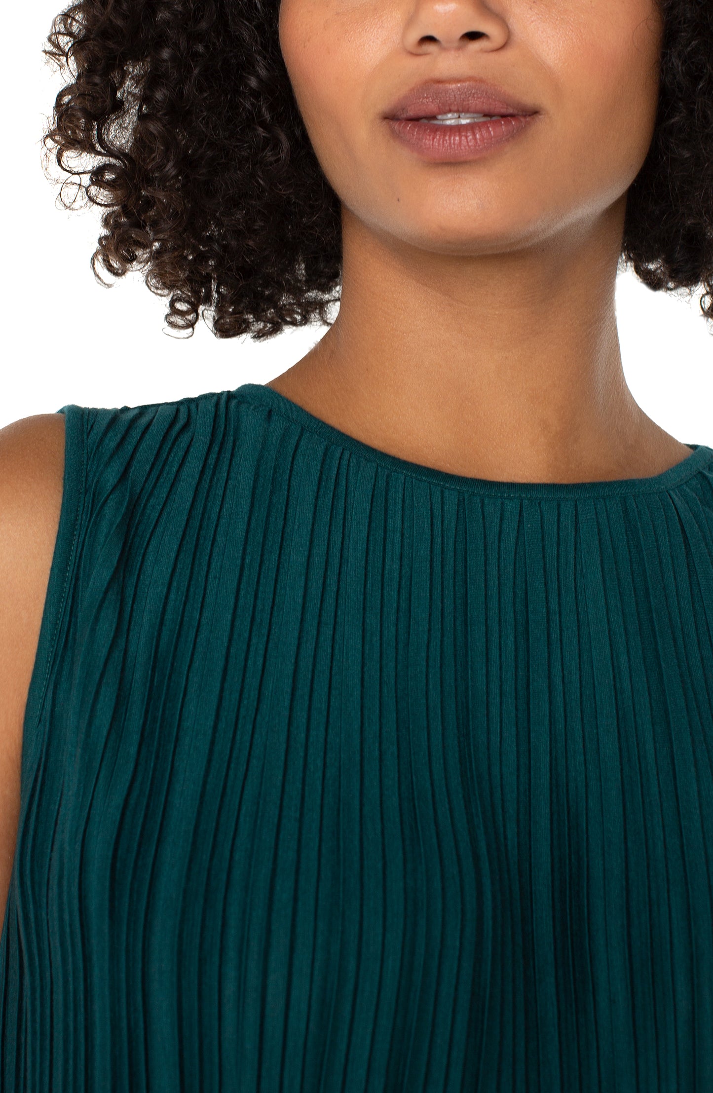 Liverpool Sleeveless Crew Neck Knit Top (Emerald)