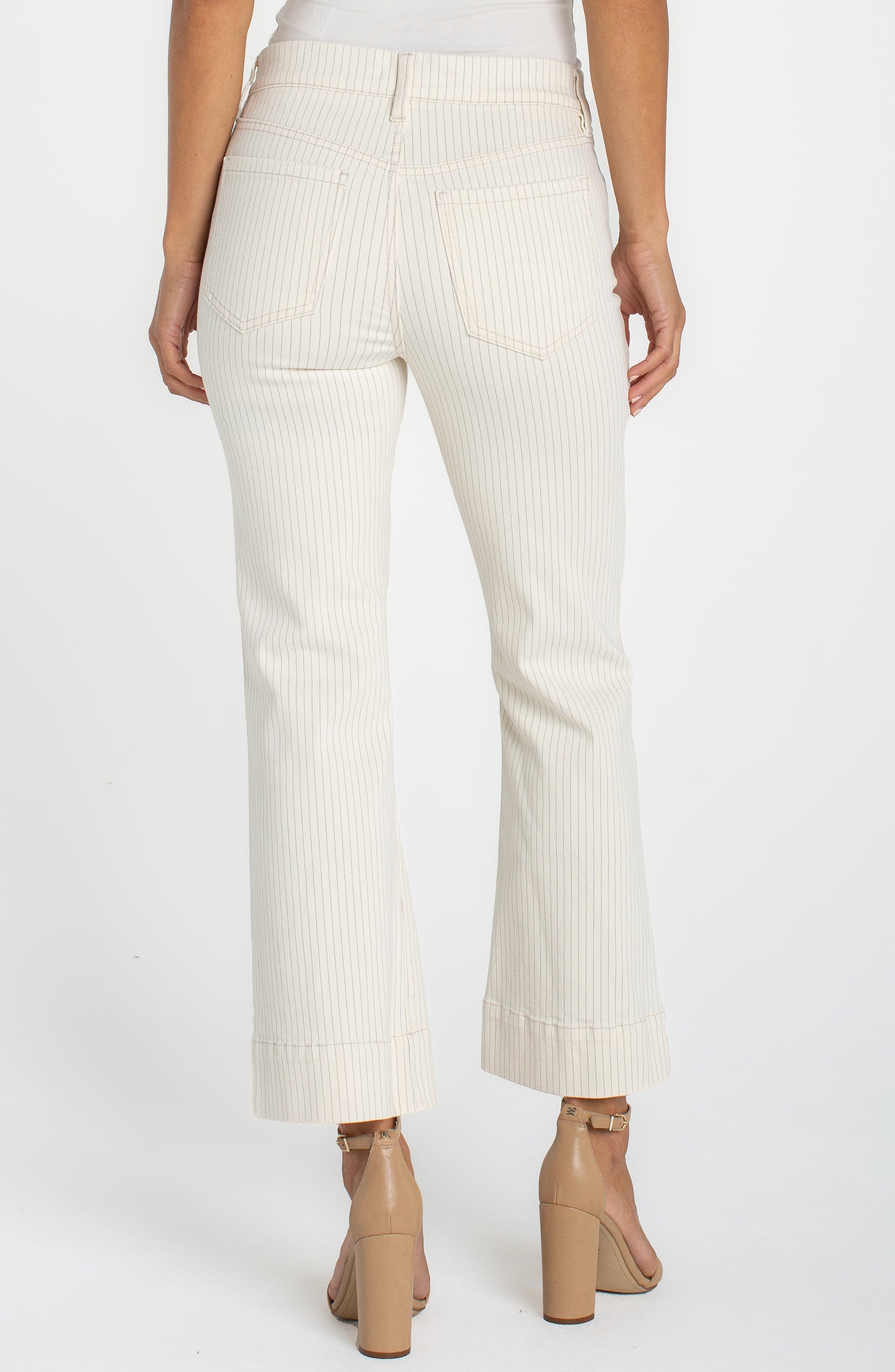 Liverpool Gia Glider Crop W/ Wide Hem (27" Inseam)